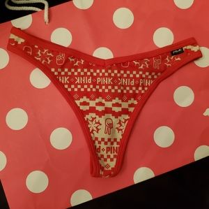 💕🔥PINK Victoria's Secret thong Panties fairisle red